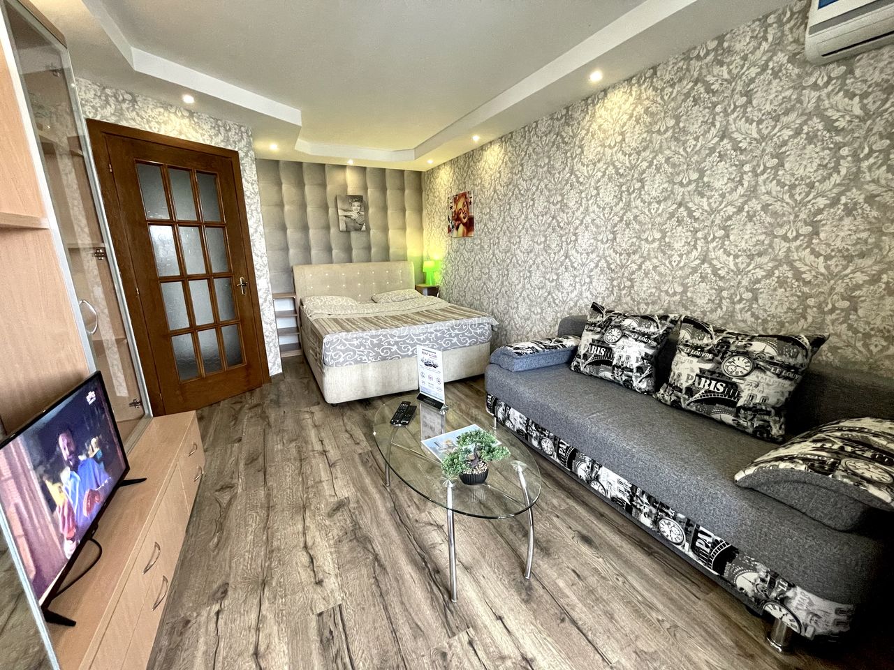 Apartament cu 1 cameră, 45 m², Centru, Chișinău foto 0