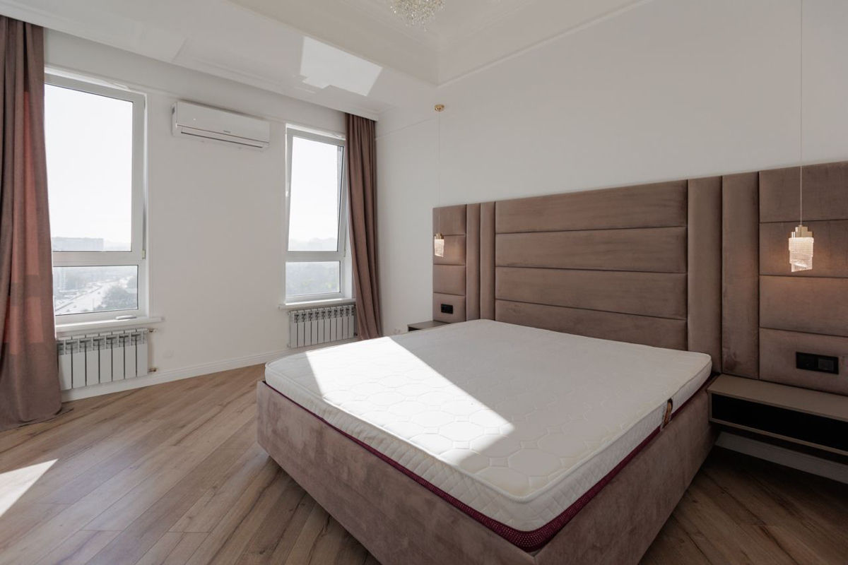 Apartament cu 2 camere, 140 m², Botanica, Chișinău foto 5