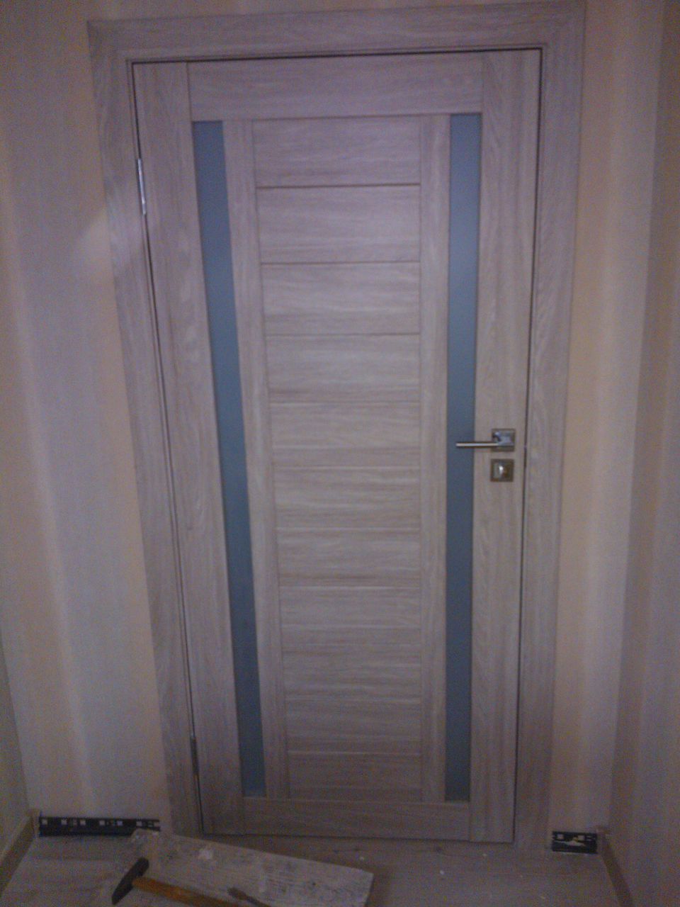 Установщик межкомнатных дверей.