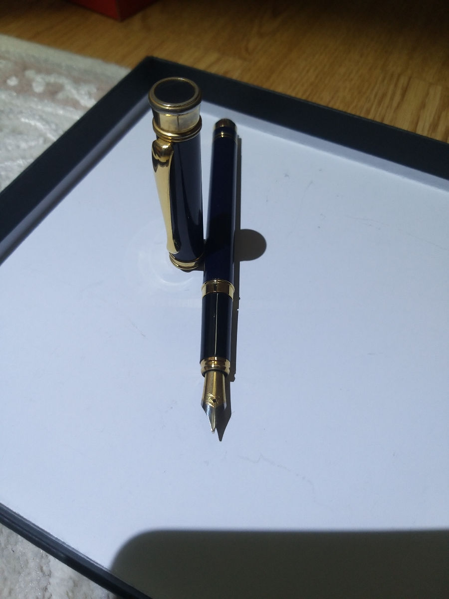 Parker /pixuri exclusive/colecție. Caran d'Ache , Montblanc, Aurora - коллекция элитных ручек. foto 0