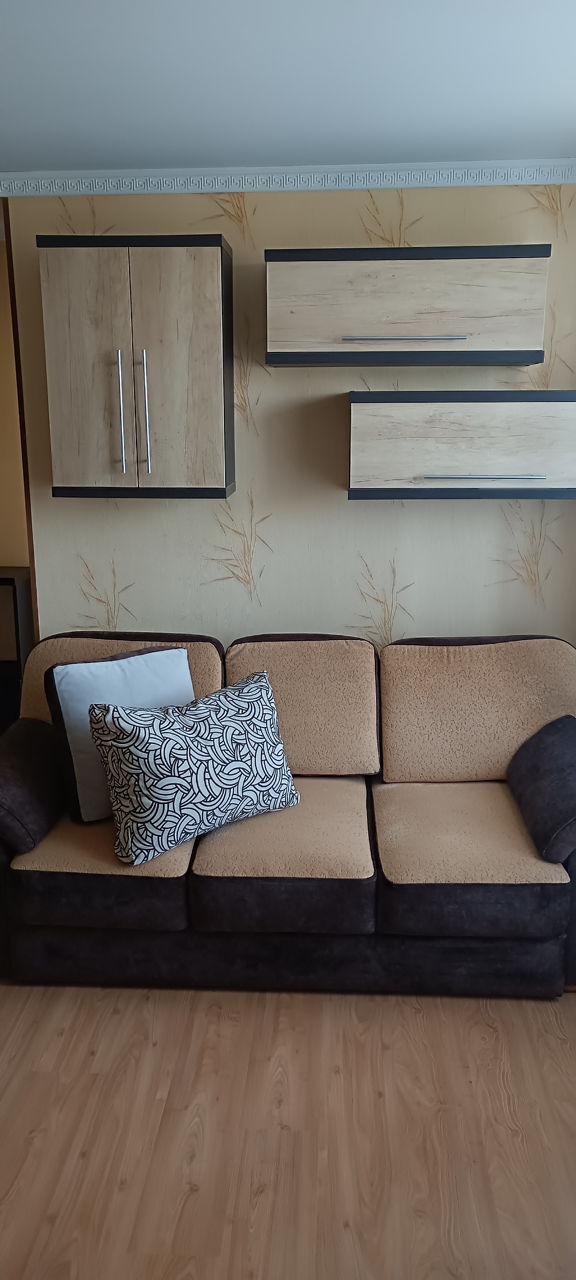 Canapea-sofa. Fabrica Comfort. Calitate superba. foto 0