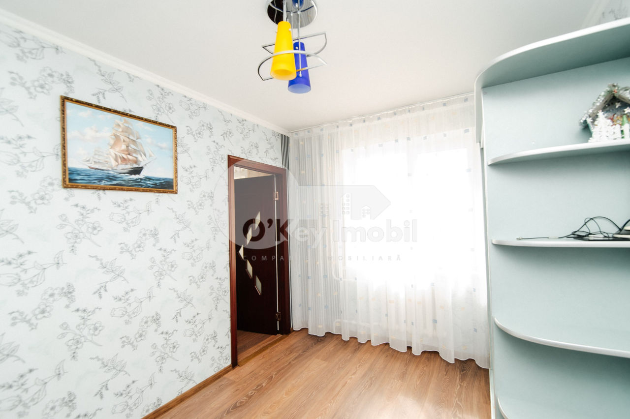 Apartament cu 3 camere, 59 m², Buiucani, Chișinău foto 3