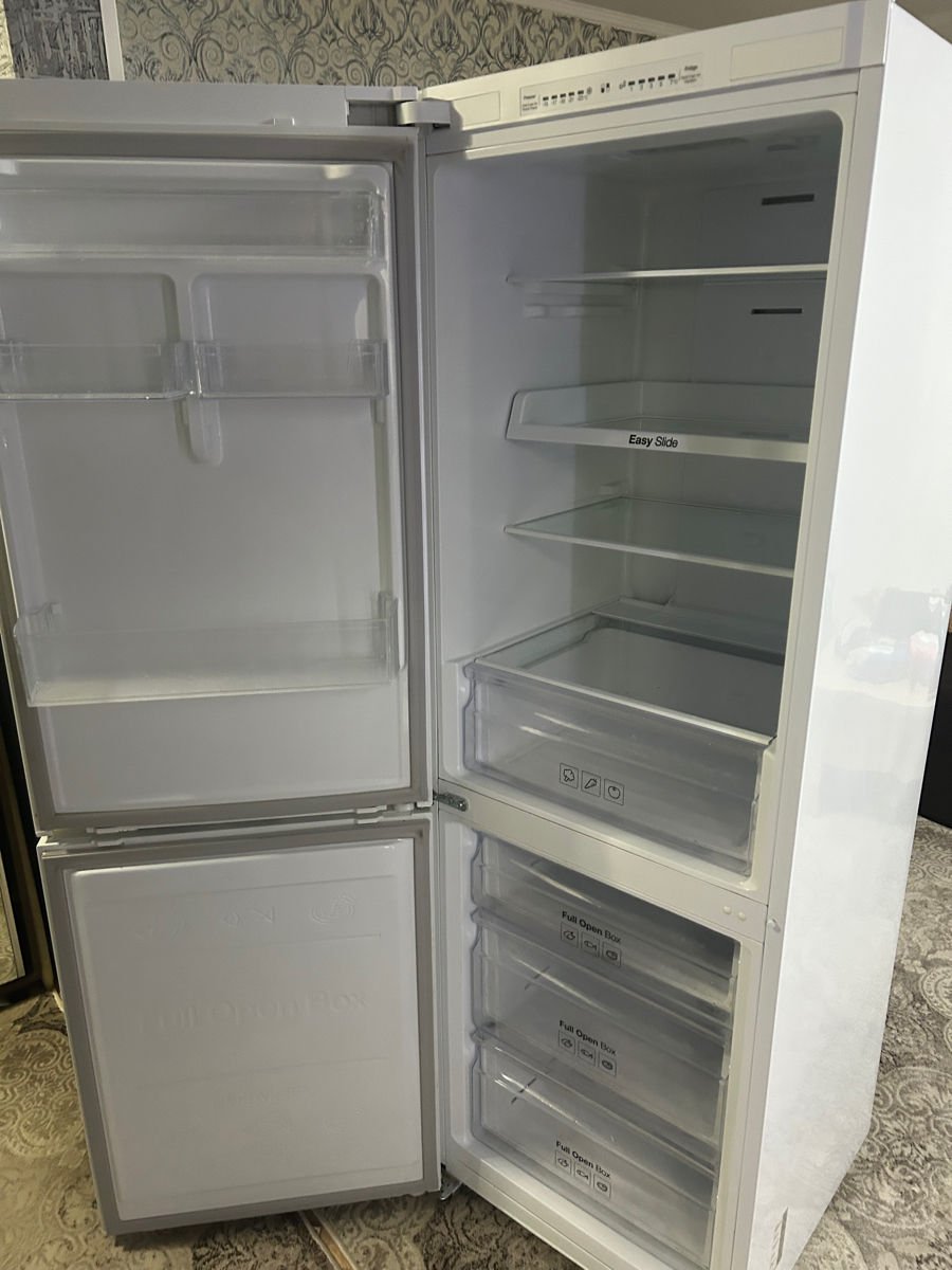 Vind frigider samsung no frost Stare bună functioneaza fara probleme Lucreaza linistit si fara zgomo foto 3