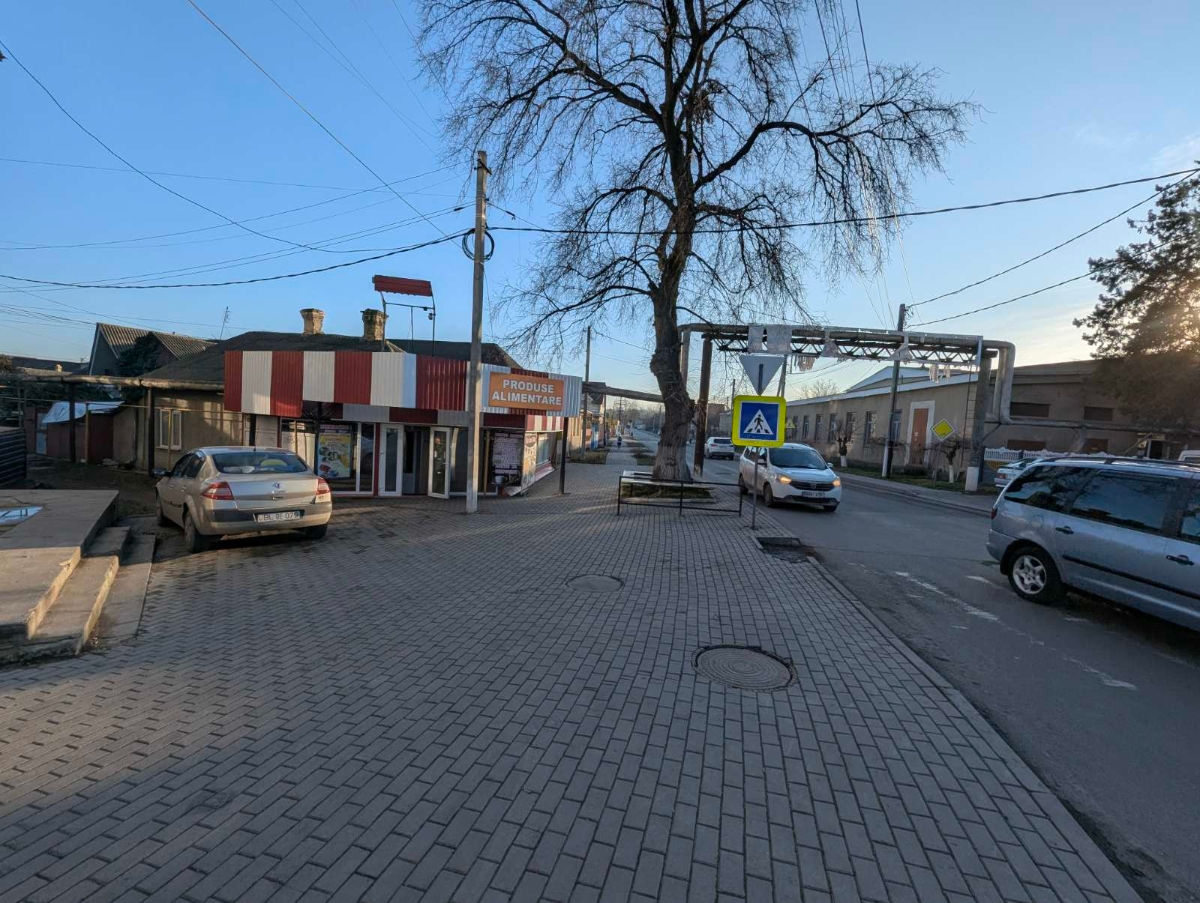 Срочно! Продам комерцию 141м2 на 3 сот центр возле рынка 87000 евро фото 1