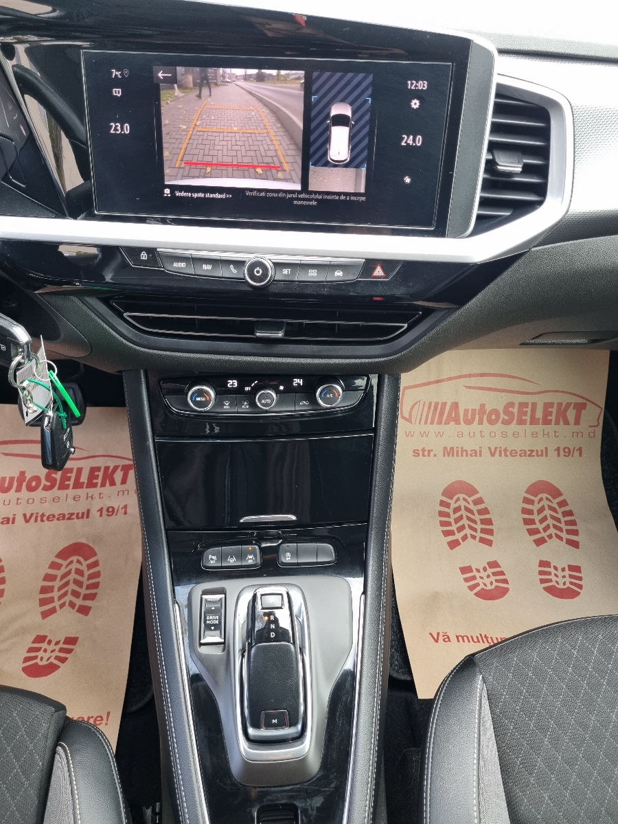 Opel Grandland X 2022 photo 17