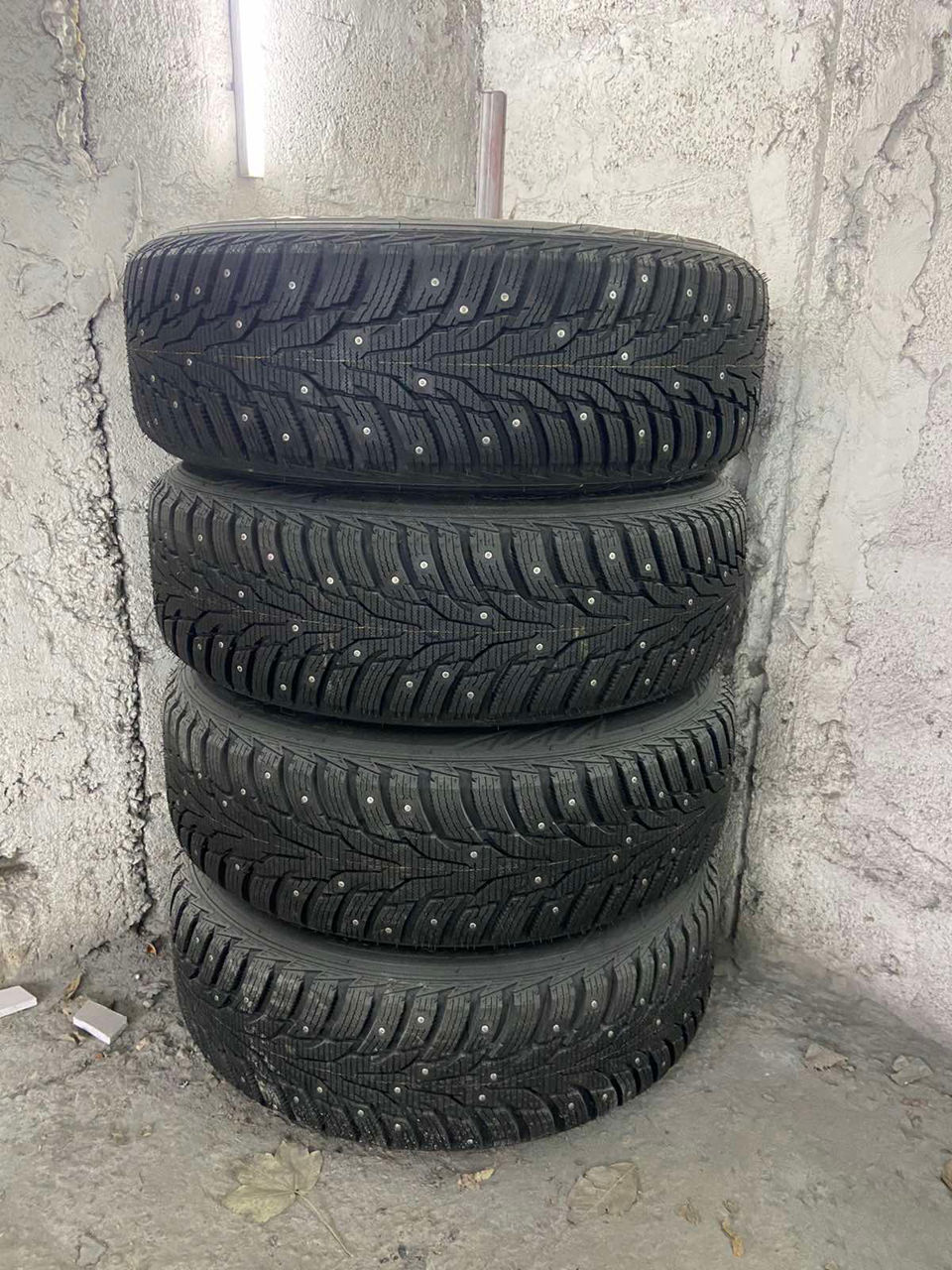 215/60/R17