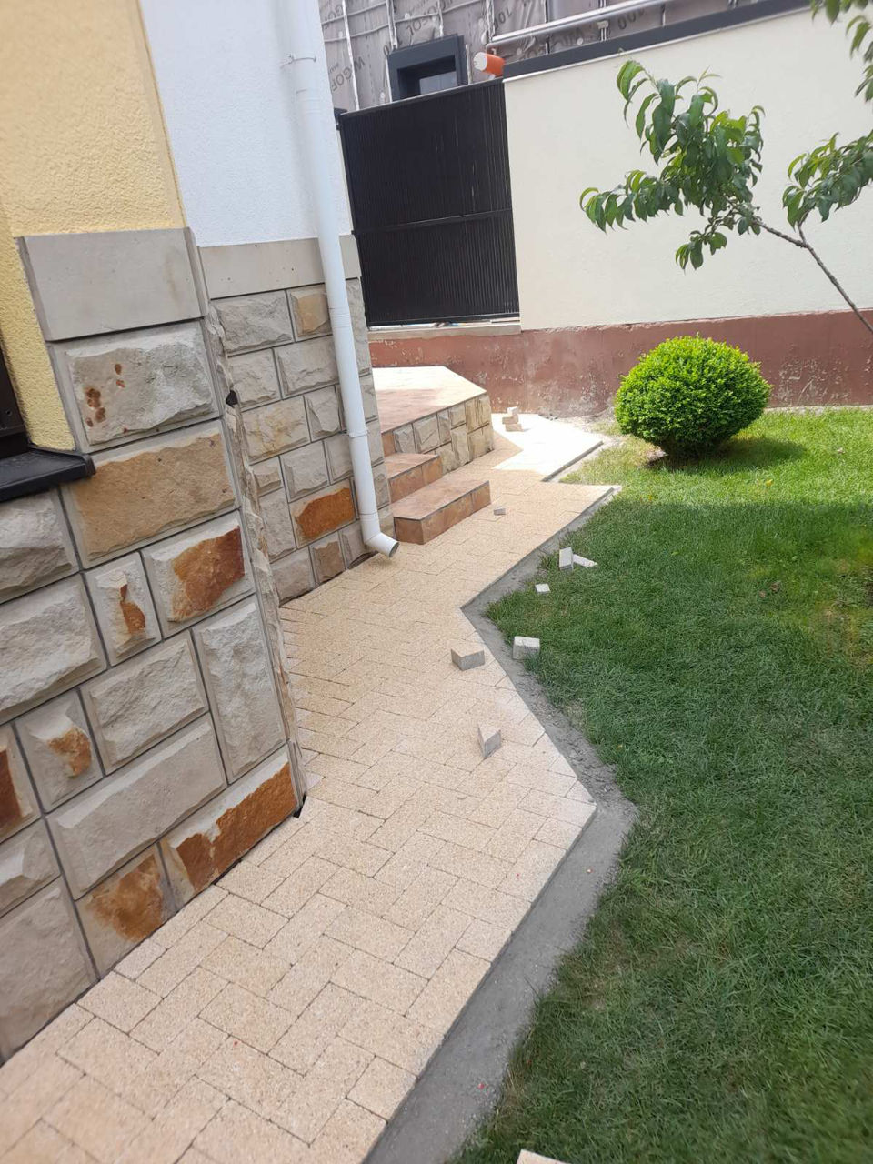 Amenajare pavaj, preț mic calitate înaltă. foto 4