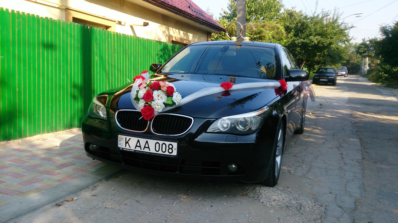 BMW! Красивая, комфортная машина! Можно организовать две машины. Весь день-  899 лей (Всё включено)