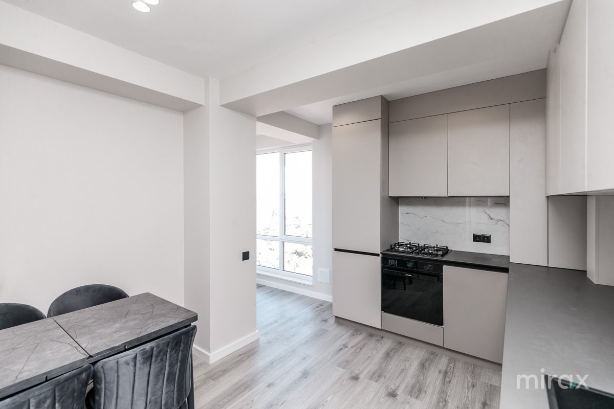 Apartament cu 2 camere, 63 m², Buiucani, Chișinău foto 3