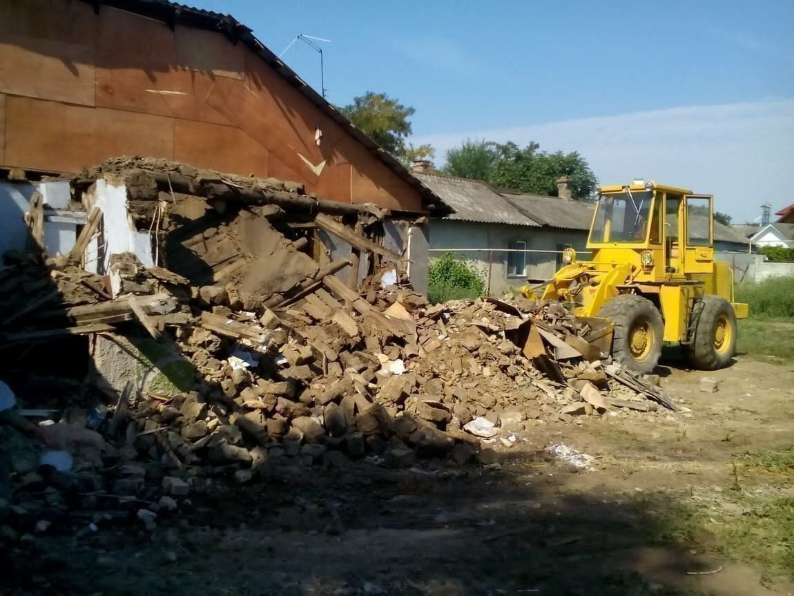 Balti Demolarea constructilor caselor curăţare terenului evacuarea deșeurilor de construcție,, фото 3