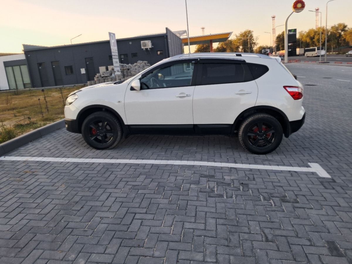 Nissan Qashqai foto 0