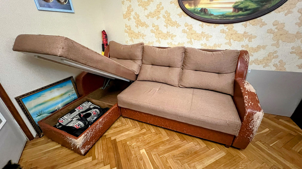 Vând canapea second hand în stare bună. foto 4