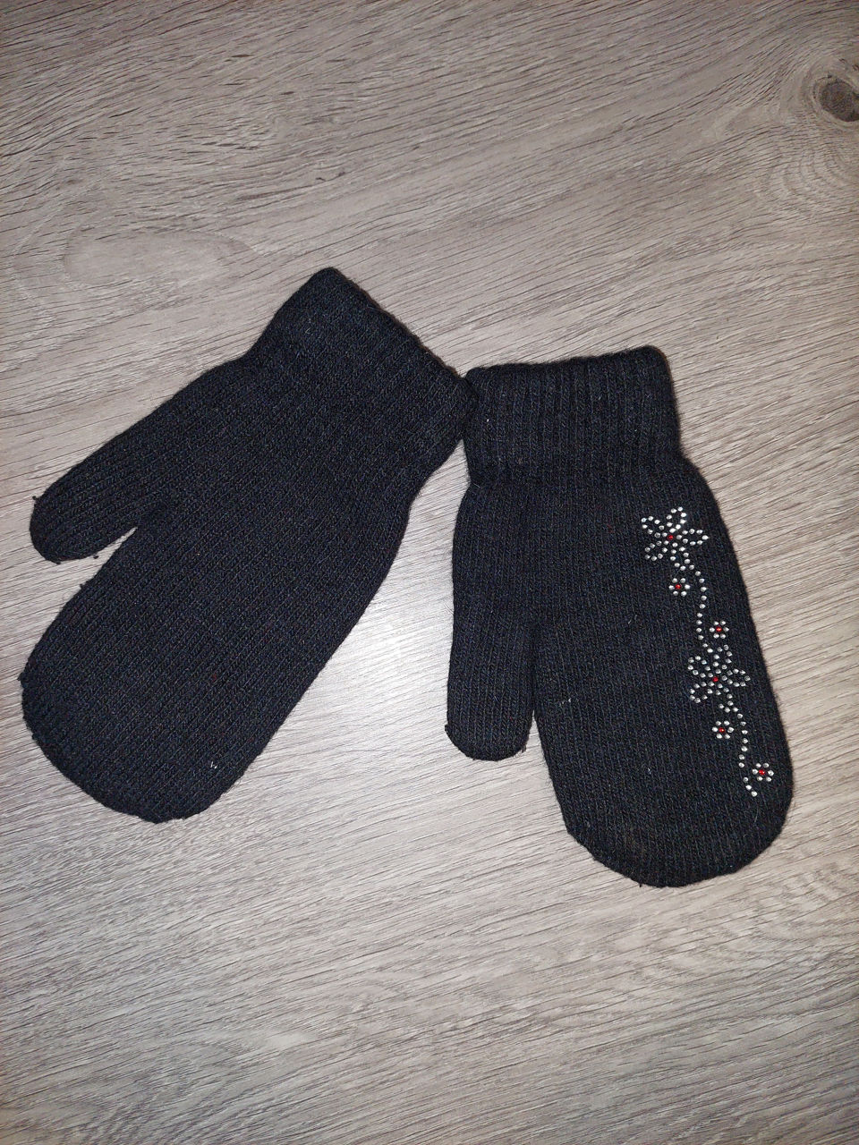 Перчатки варежки женские, детские