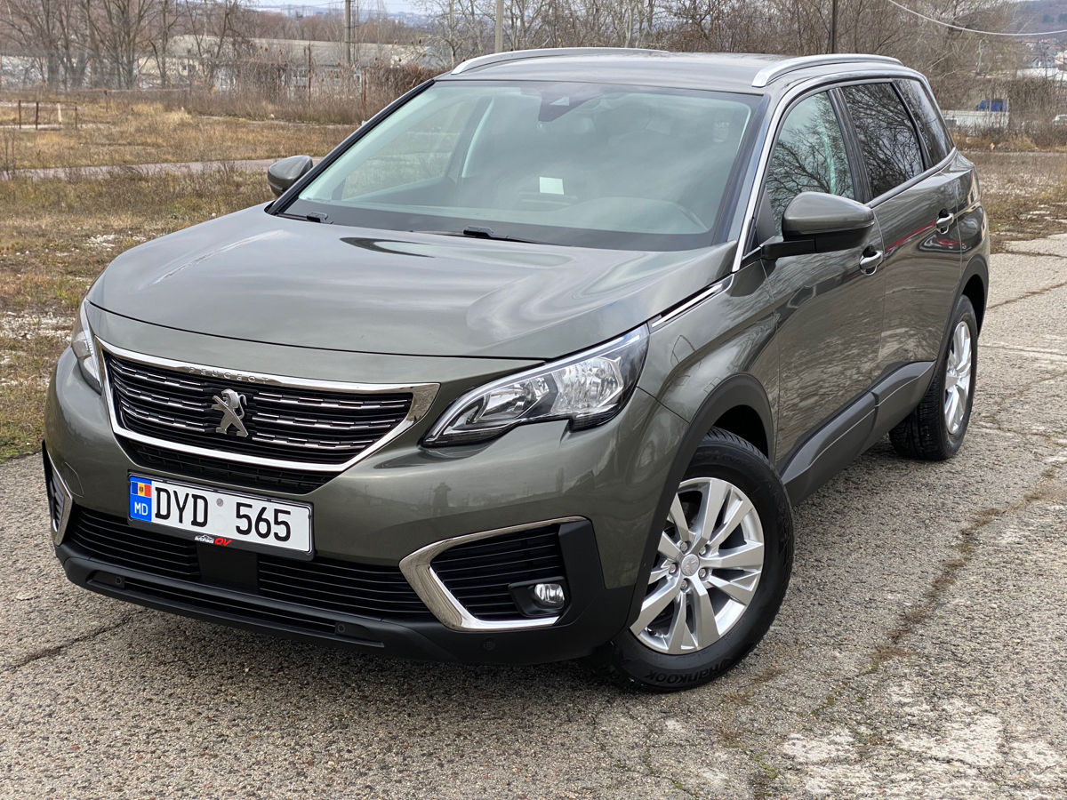 Peugeot 5008 foto 3