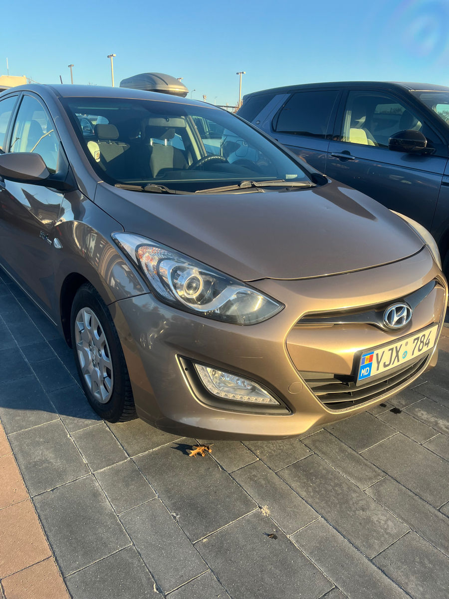 Hyundai i30 foto 1