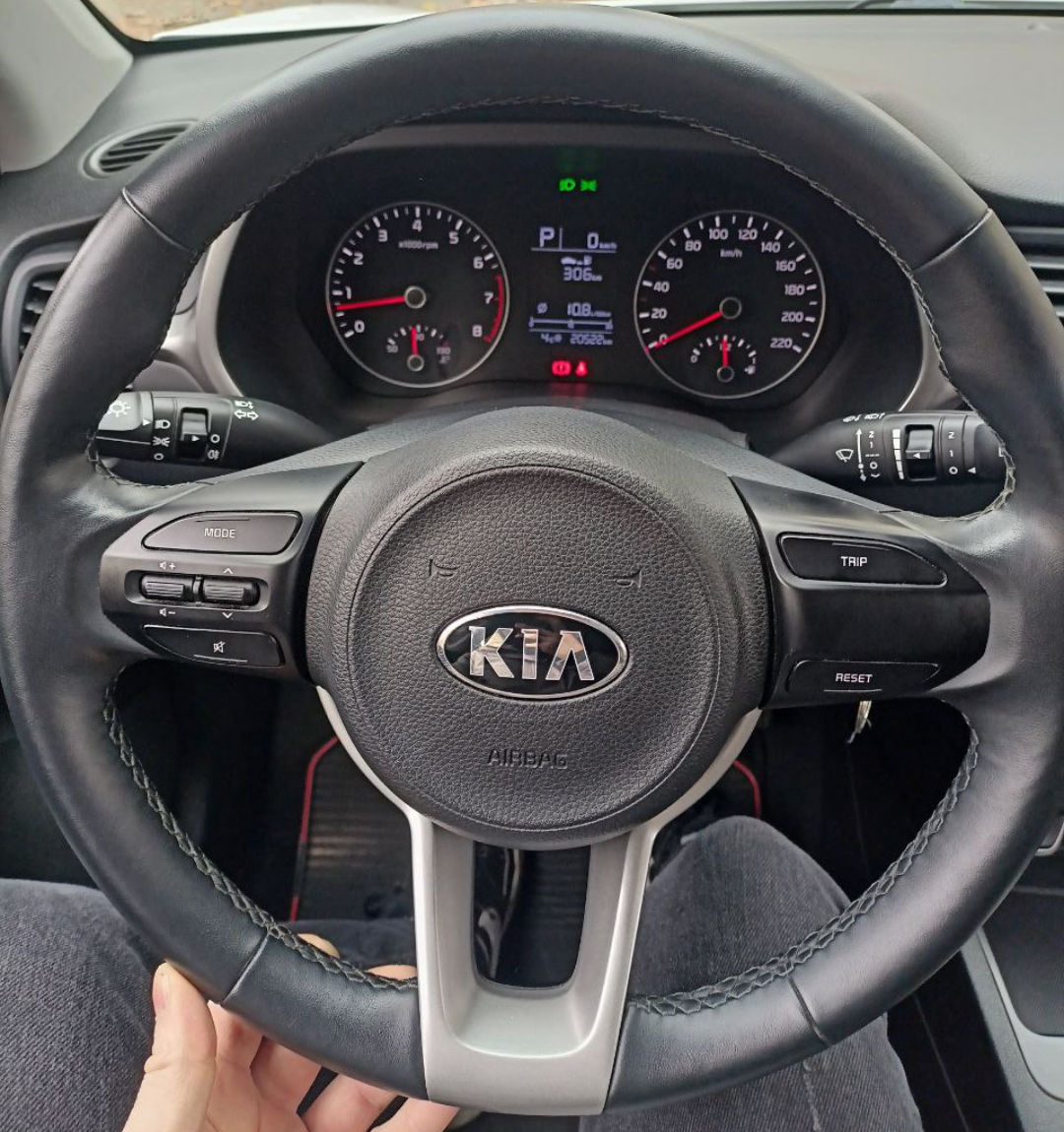 KIA Rio X-Line foto 3