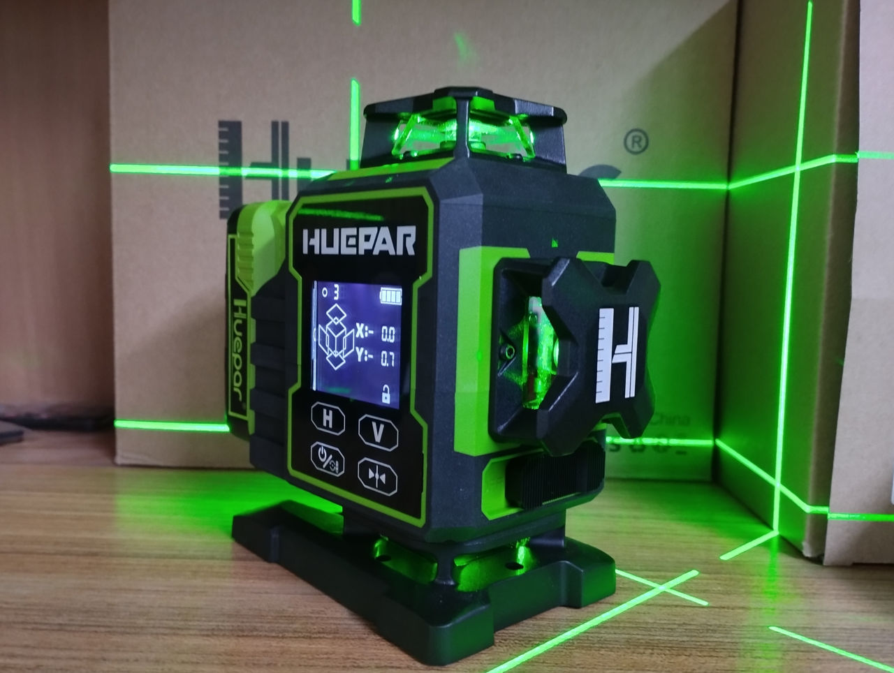 Новинка  ! Серия W. Модель Huepar W04 фото 2