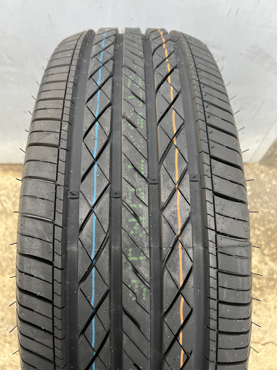 275/70 R16 Tracmax Xprivilo H/T/ Доставка, livrare toata Moldova 2019 foto 2