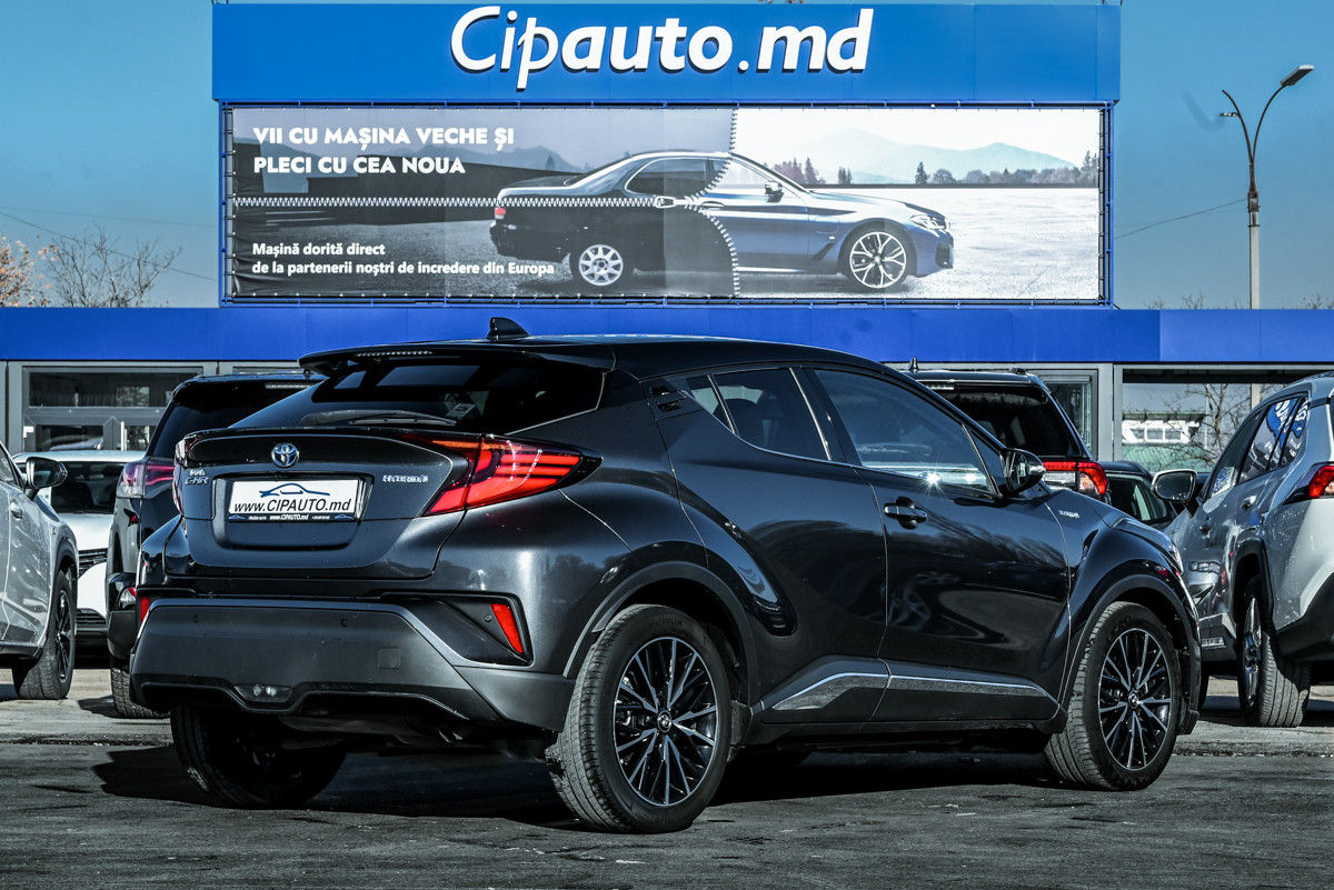 Toyota C-HR foto 4