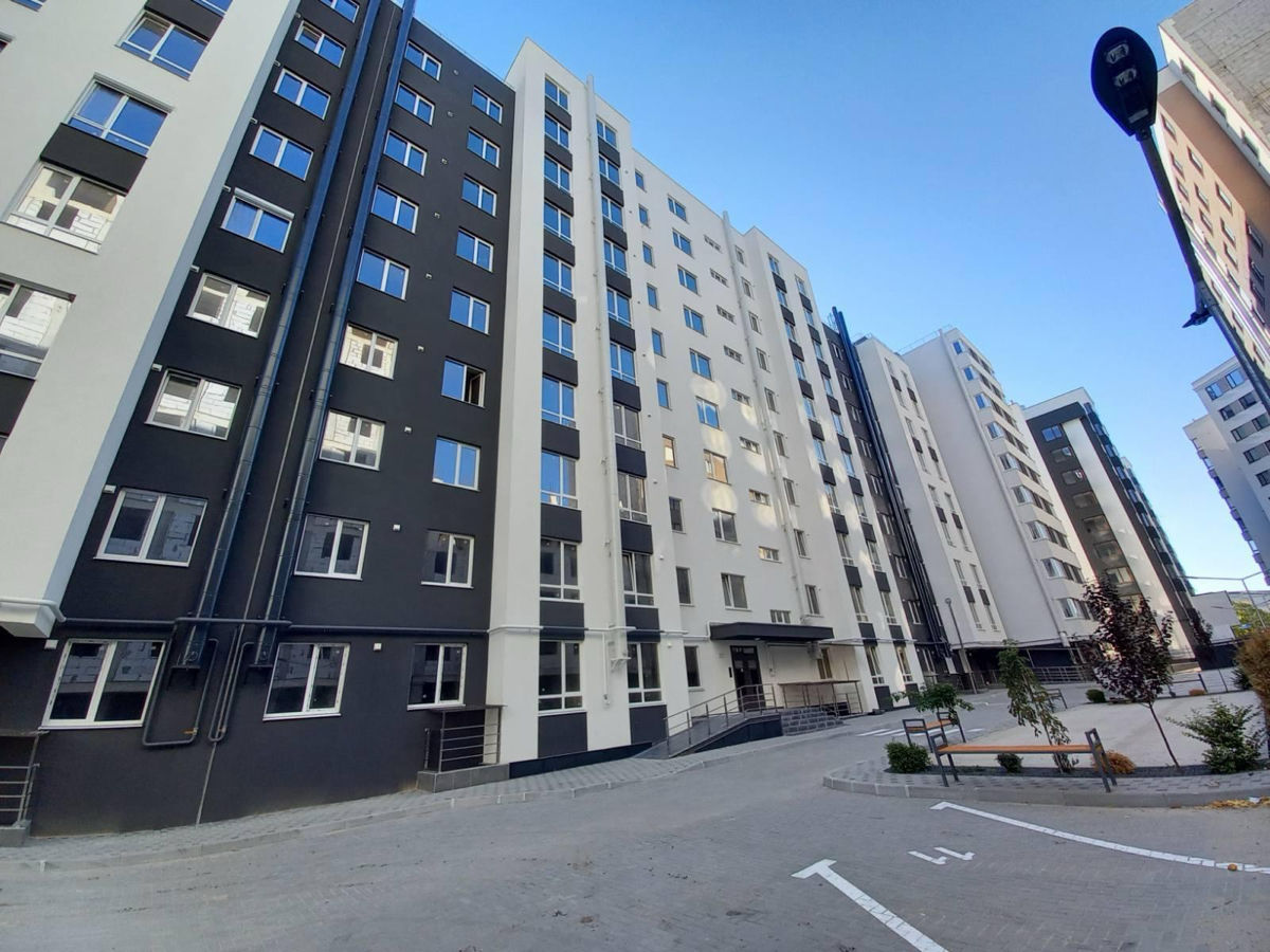 Apartament cu 4 camere, 162 m², Durlești, Chișinău foto 3