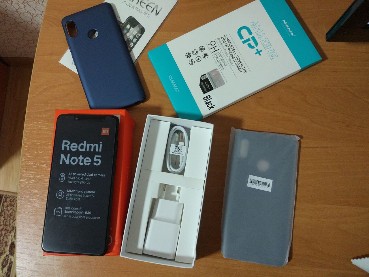 Продам новый Xiaomi Redmi Note 5 Pro Global(4/64GB) Подарки!!!, Xiaomi  Redmi 5 Global (3/32GB) (Nou)