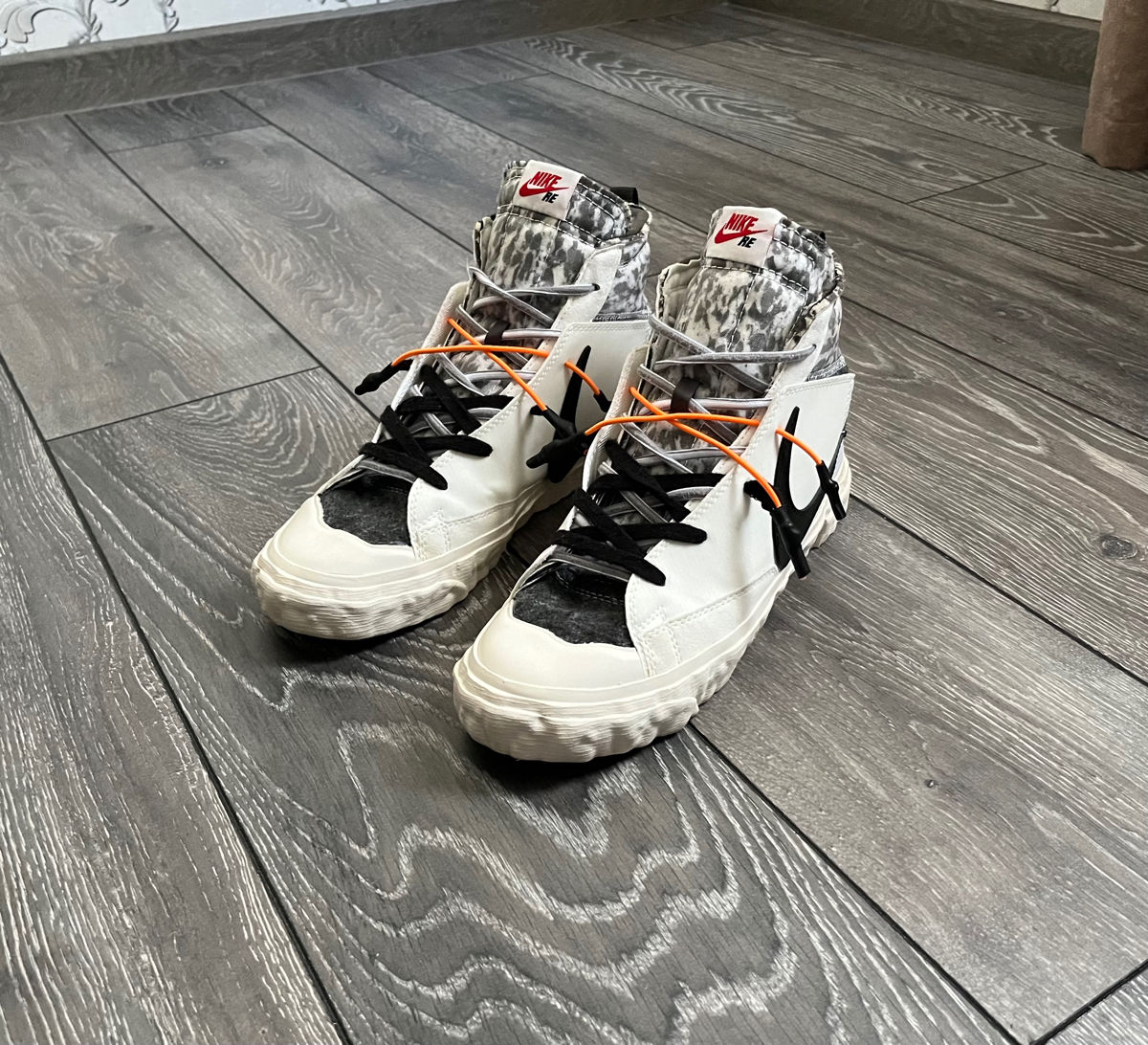 all white nike blazer mid