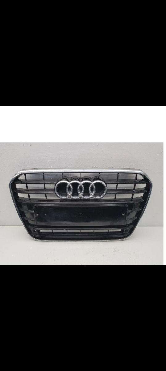 Grila Audi a6 4g0853651 S line foto 0