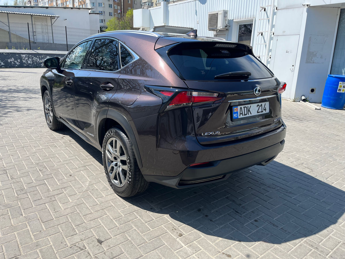 Lexus NX Series foto 5