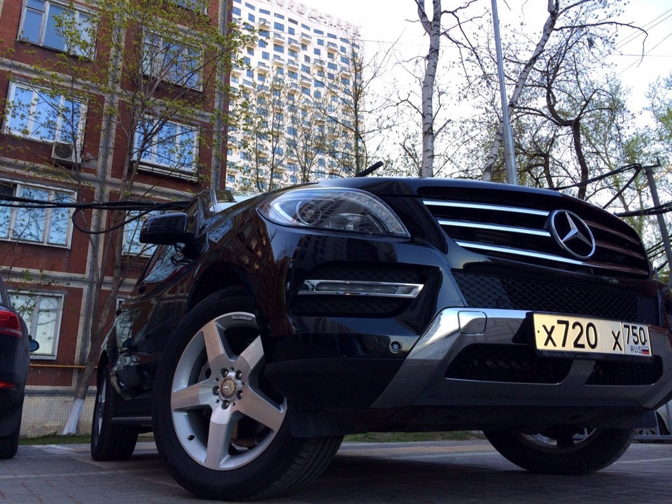 Vind 4 jante r 19 mercedes ml 250 foto 1