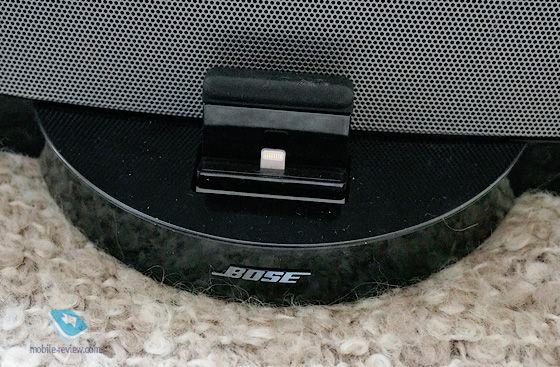 Bose Sound Dock III — док-станция для iPhone 5/5s/6/6s/7/7s/iPod foto 2