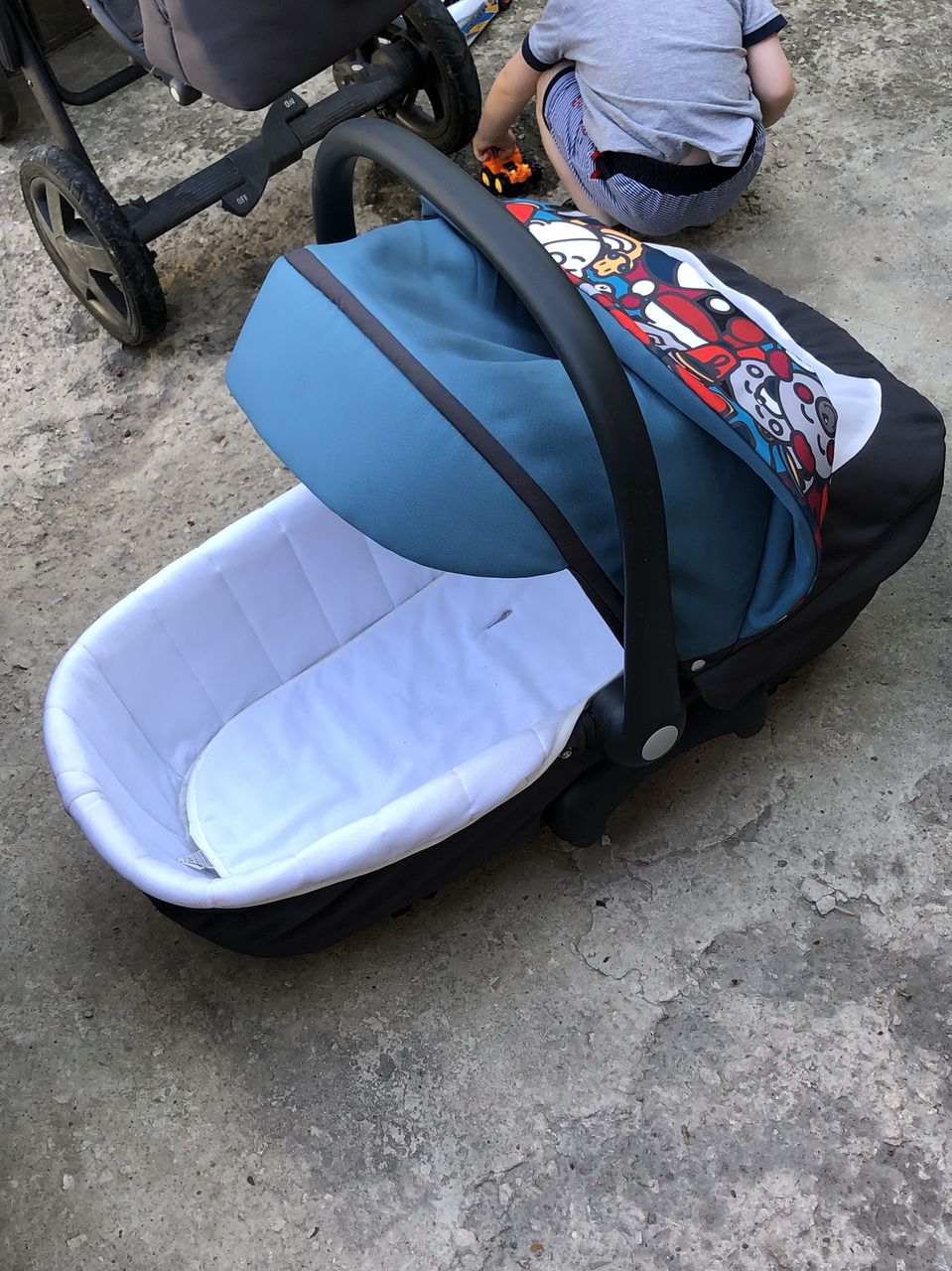 Итальянская коляска САМ 3 в 1 плюс автокресло