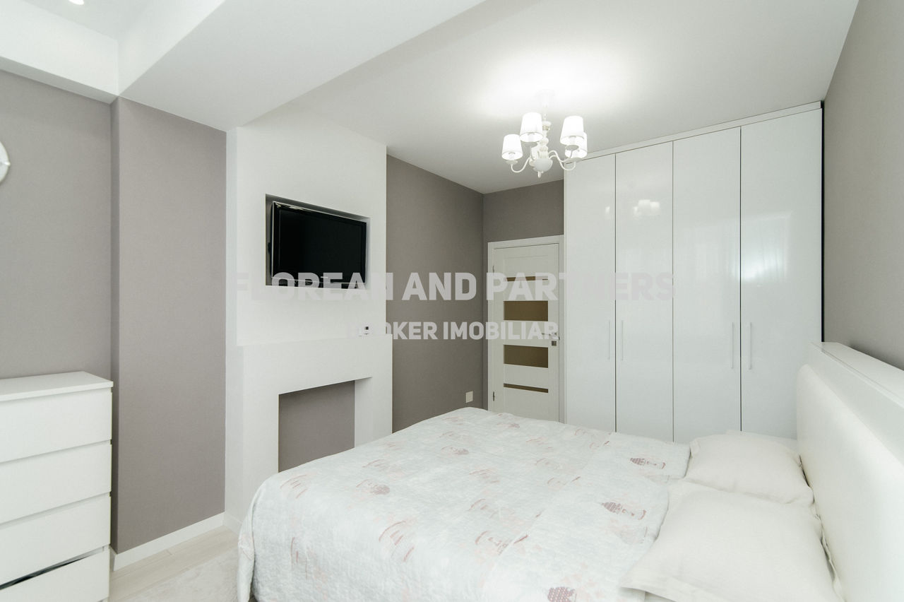 Apartament cu 2 camere, 65 m², Buiucani, Chișinău foto 2