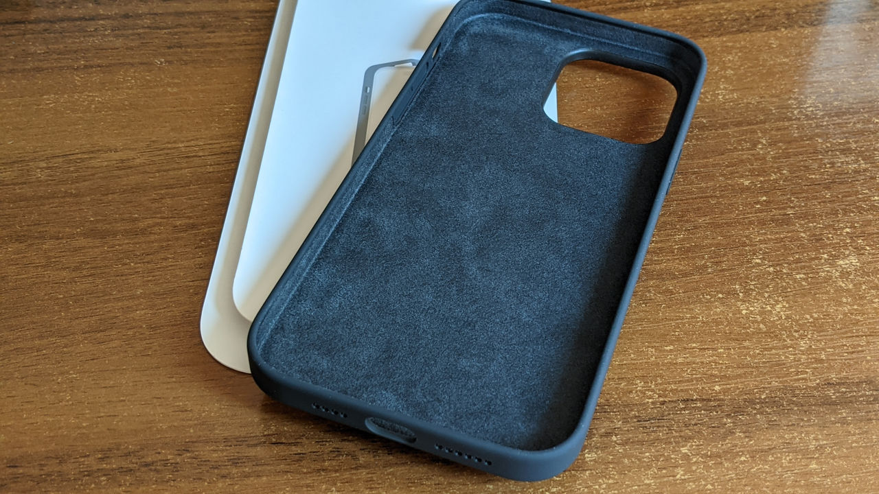 оригинальный силиконовый чехол - iPhone 14 Pro Max with Magsafe Midnight