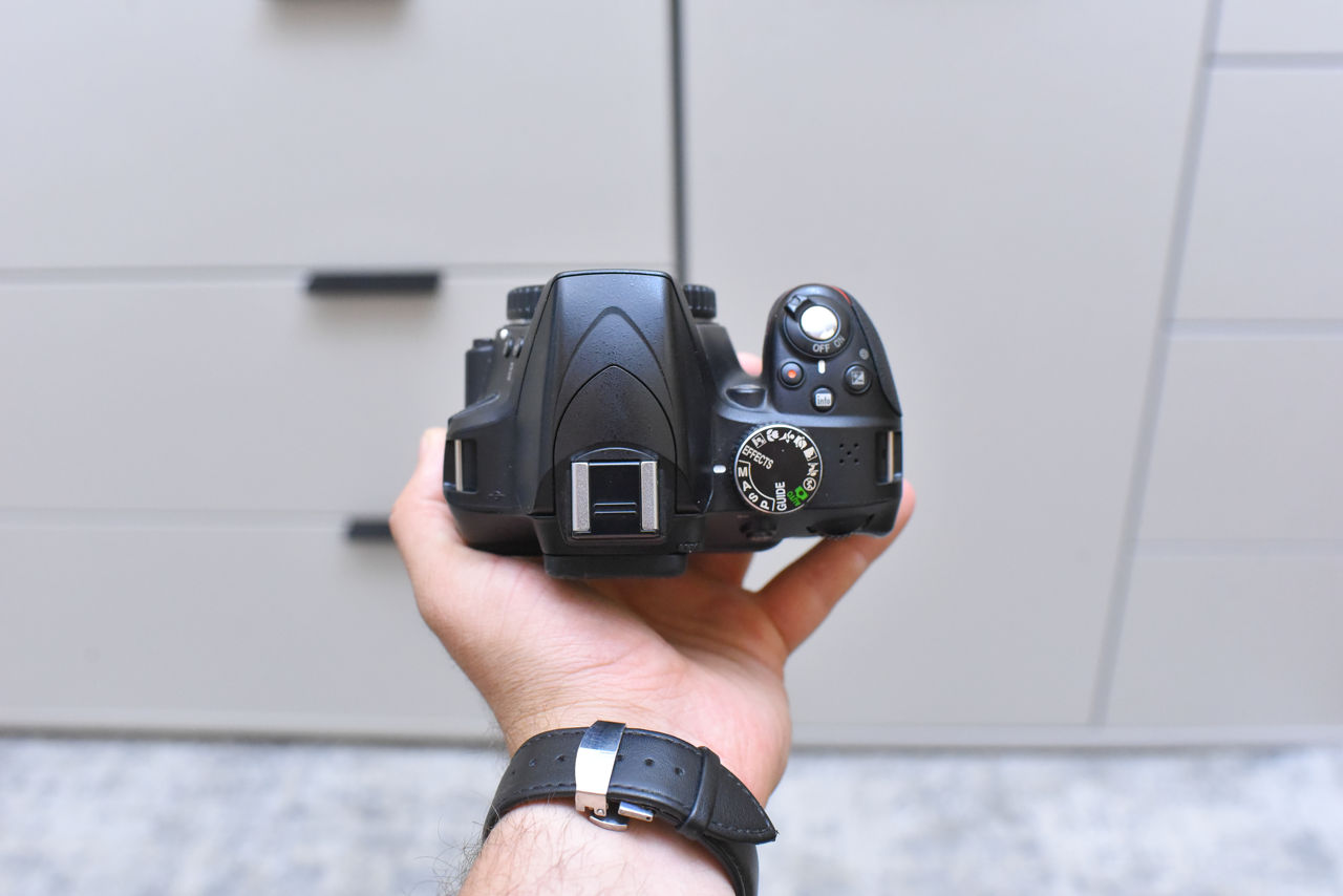 Nikon D3300 Kit foto 1