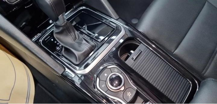 Renault Samsung SM6 foto 8