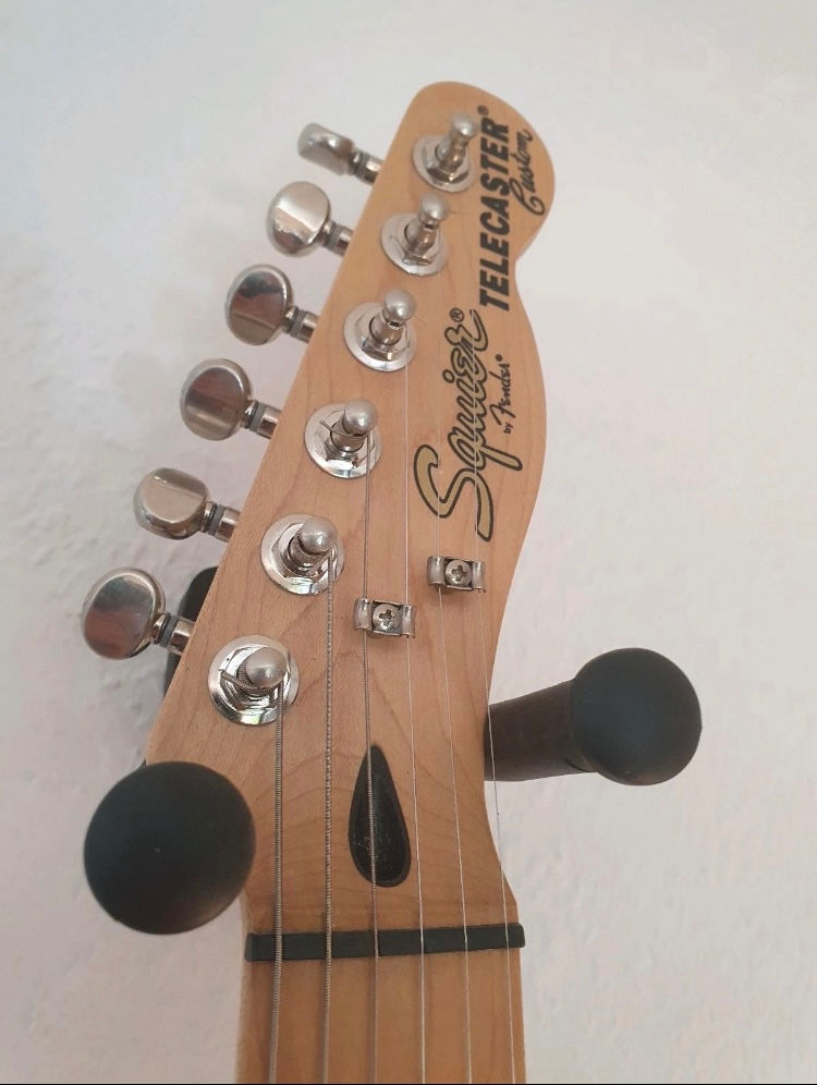Squier Telecaster Custom Made in Indonesia foto 3