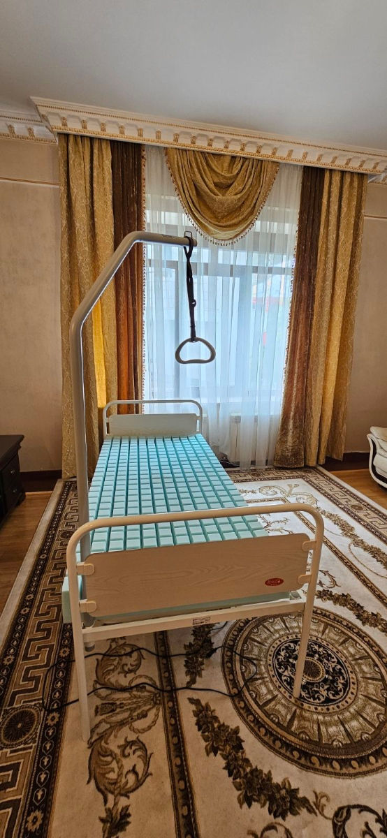Pat pentru bolnavi.  Pat reabilitare. Кровать медицинская. foto 0