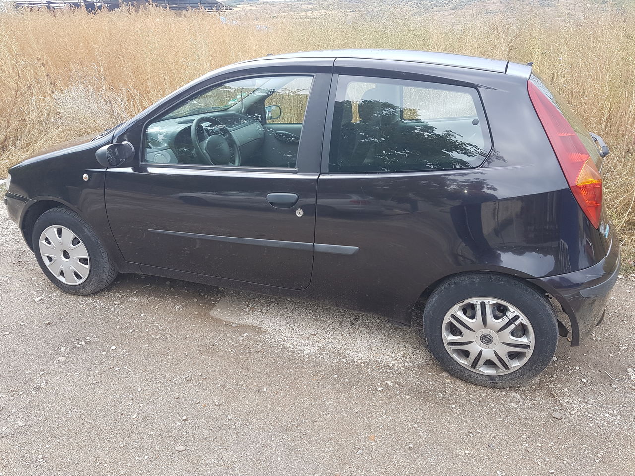 Dezmembrez Fiat. foto 6