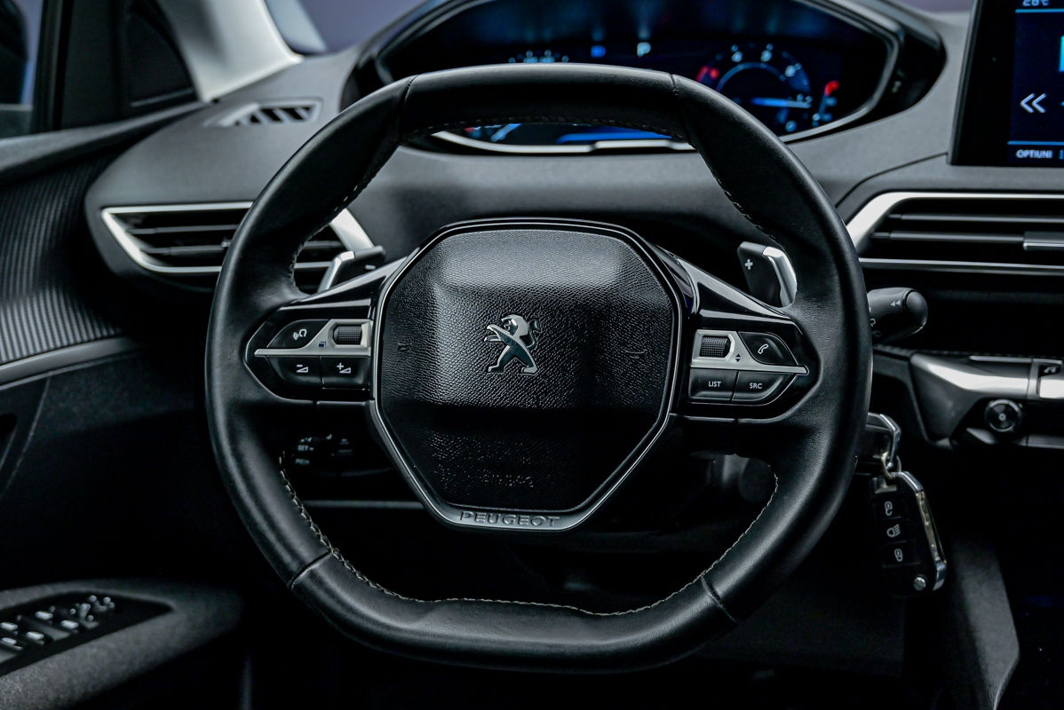 Peugeot 3008 фото 10