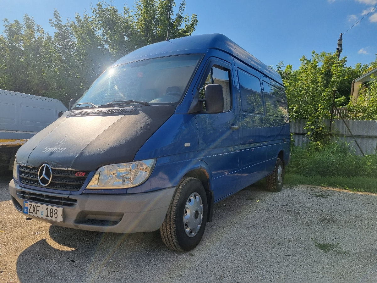 Mercedes Sprinter 2004 г. с пробегом 418 км, Дизель, 6200 €