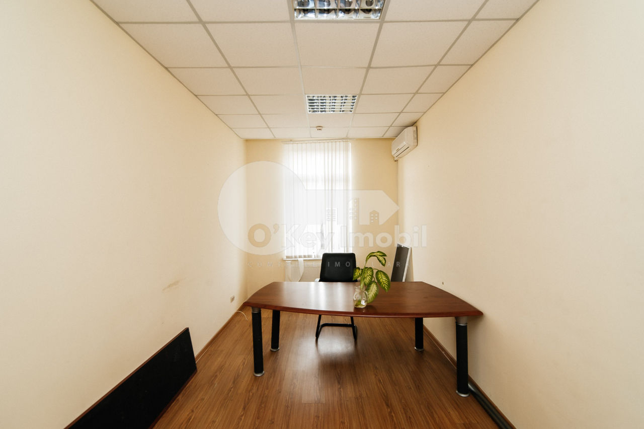 Spațiu comercial, 430 mp, Buiucani, 3870 € ! foto 5