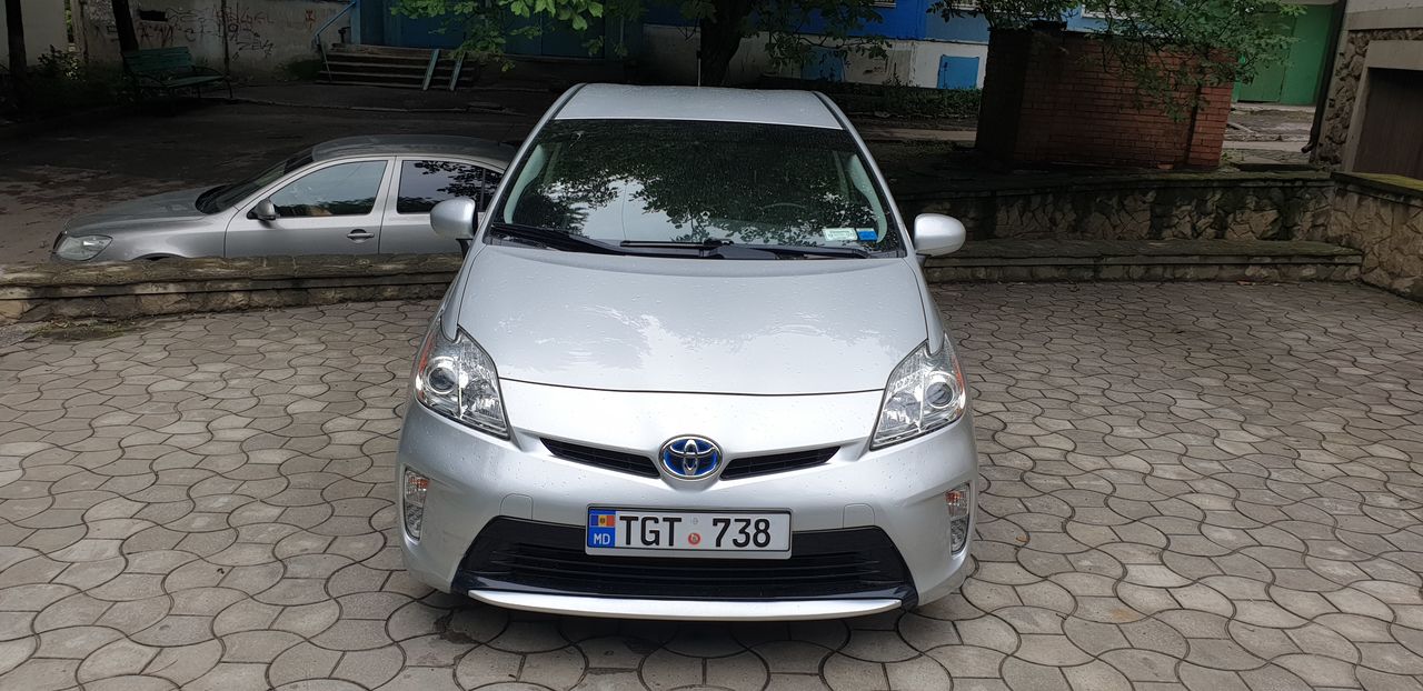 Chirie auto 24/24  Chisinau Botanica foto 0