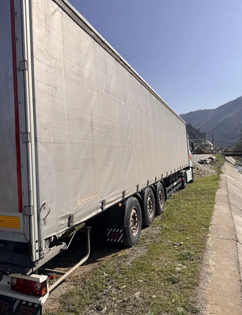 Mercedes Tir Mercedes Actros  foto 5