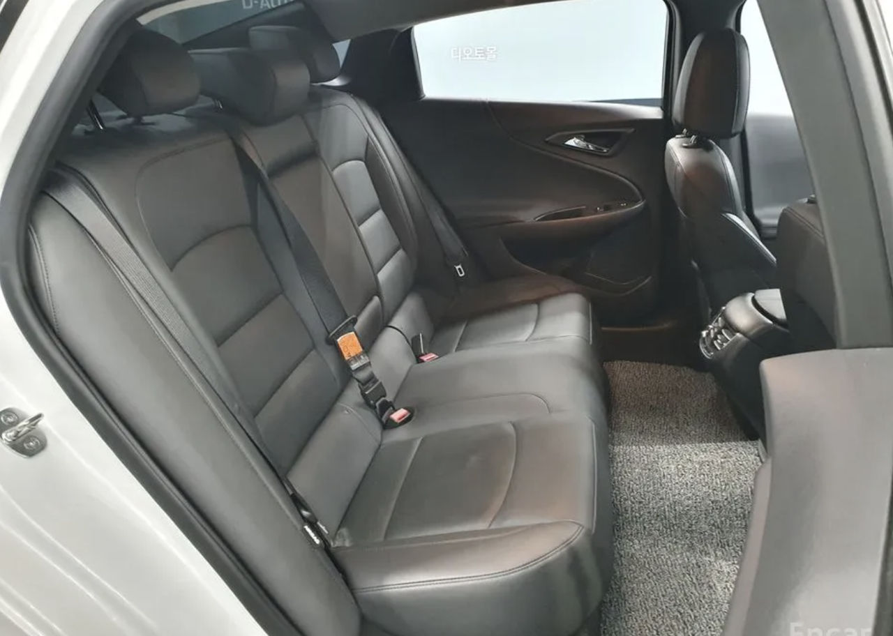 Chevrolet Malibu foto 13