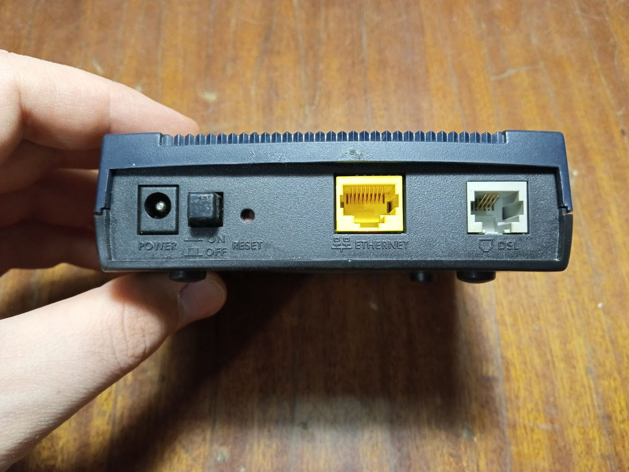 ADSL модем ZyXel
