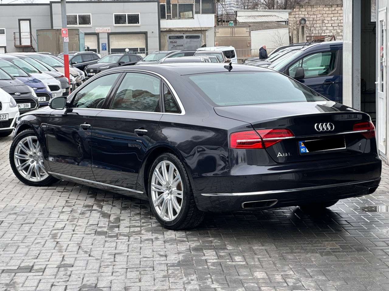 Audi A8 foto 3