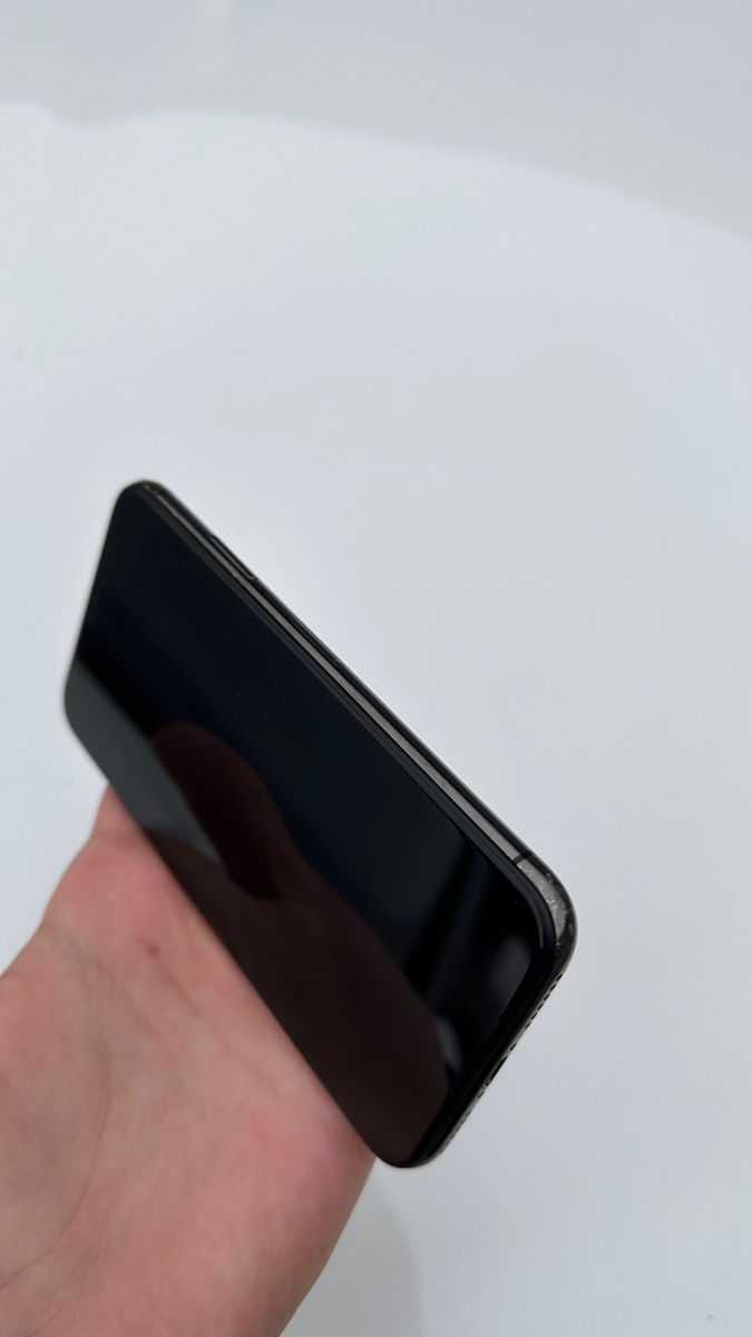 iPhone X black 64gb foto 3