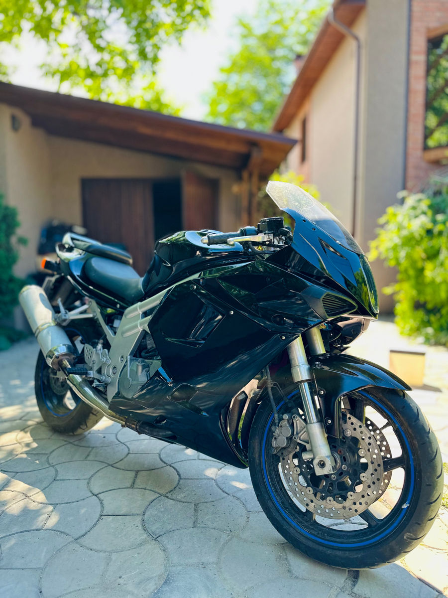 Hyosung GT 650 R foto 0