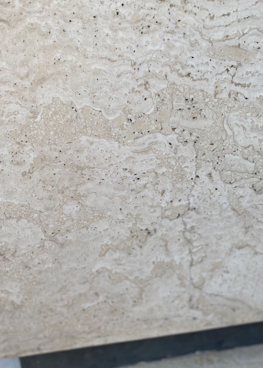 Travertin Veincut Classic Beige – piatră naturală 2 cm pentru curte, terasa și pardoseală foto 1