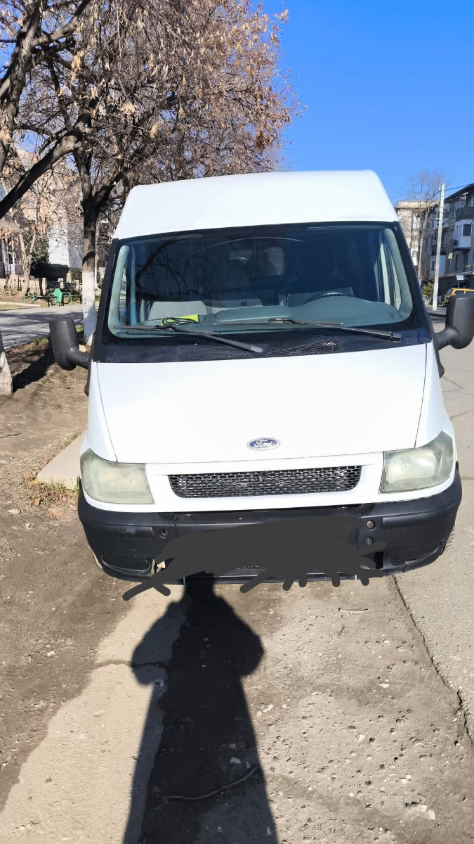 Ford Transit  фото 1